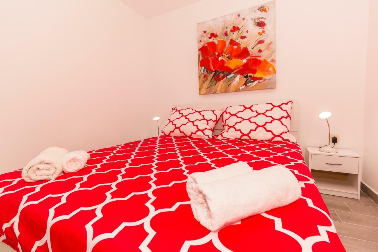 App Joly In Center Old Town Apartment Biograd Na Moru Exterior photo